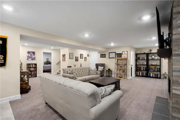 $799,990 | 97 Skyview Drive, Canonsburg, PA 15317