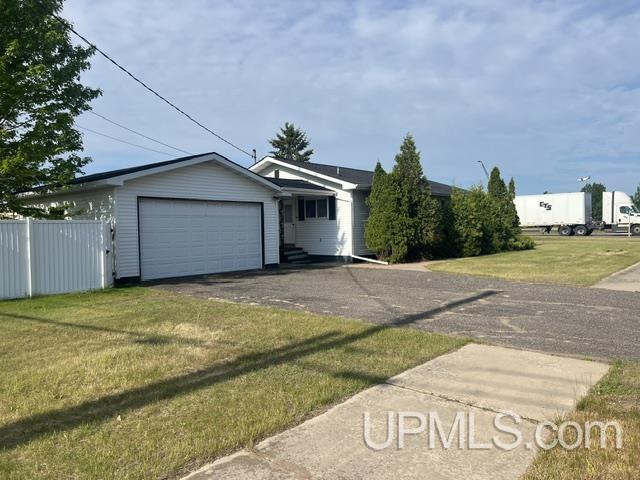 701 South Lincoln Road Escanaba, MI 49829 - Photo 44 of 44