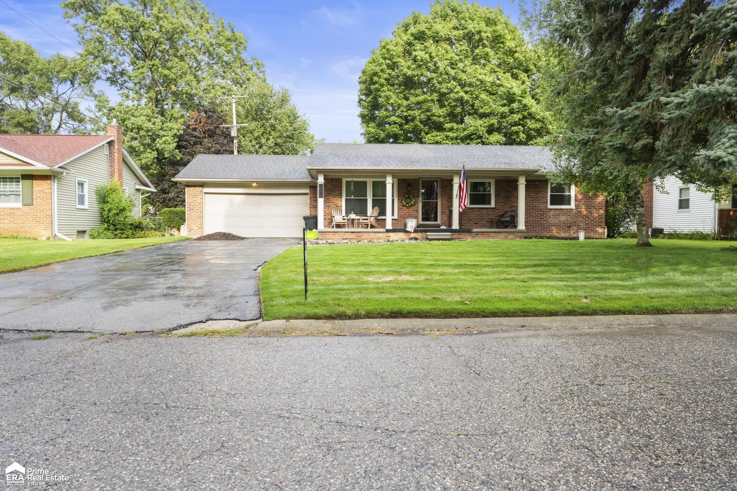 4461 Old Carriage Road Flint, MI 48507 - Photo 35 of 40 50152493-9eb3c0f9-732f-436f-8ec3-4843201c8c3f.JPG