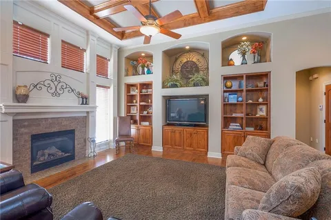 $575,000 | 7803 North Hull Avenue, Kansas City, MO 64151