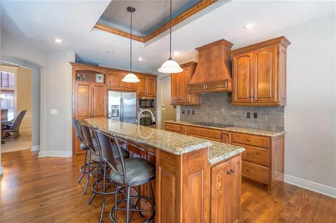 $575,000 | 7803 North Hull Avenue, Kansas City, MO 64151