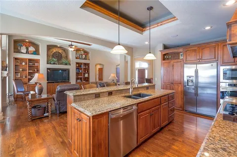 $575,000 | 7803 North Hull Avenue, Kansas City, MO 64151