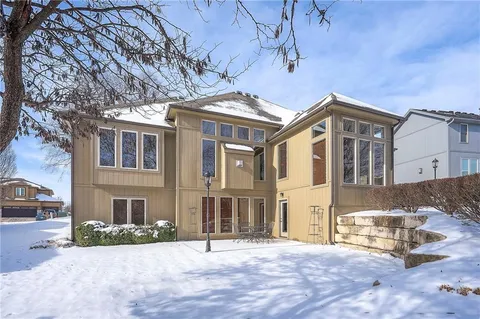 $575,000 | 7803 North Hull Avenue, Kansas City, MO 64151