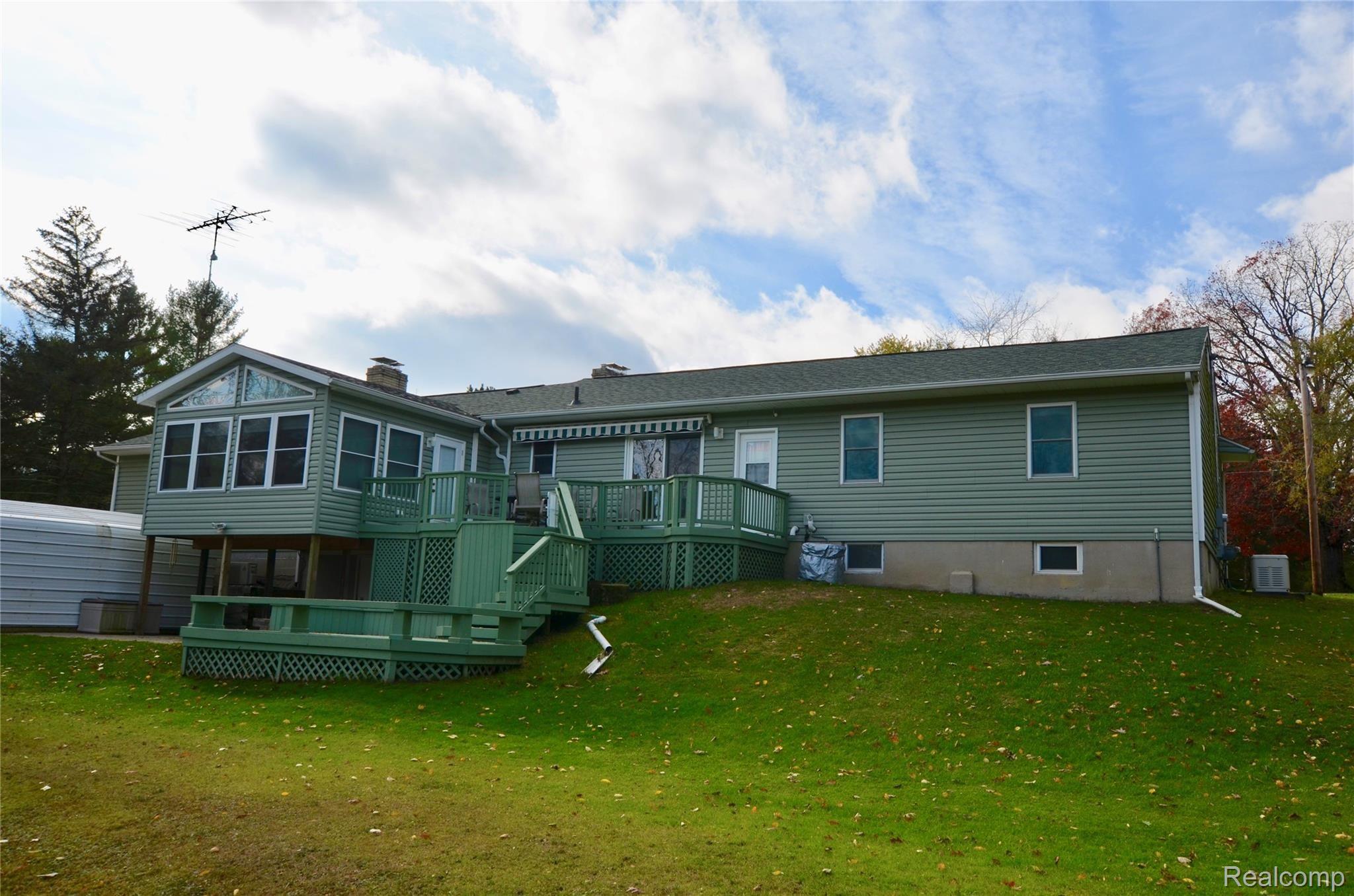 10344 North Webster Road Clio, MI 48420 - Photo 37 of 45 fullsizeoutput_4dca.jpeg