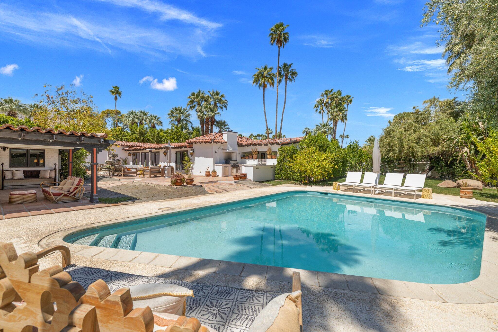 435 West Vereda Sur Palm Springs, CA 92262 - Photo 27 of 80 27-web-or-mls-2H8A4026