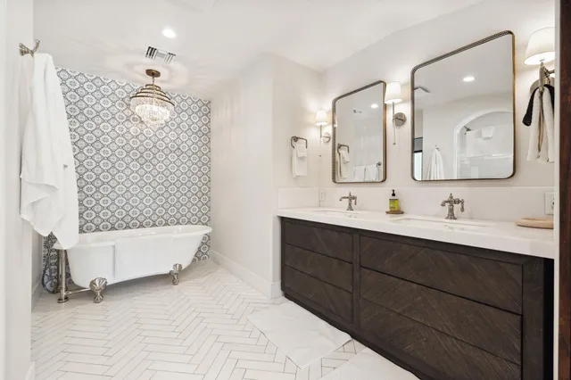 $20,000 | 435 West Vereda Sur, Palm Springs, CA 92262