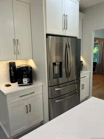 $895,000 | 9 Mystic Glen Place, Fishkill, NY 12524