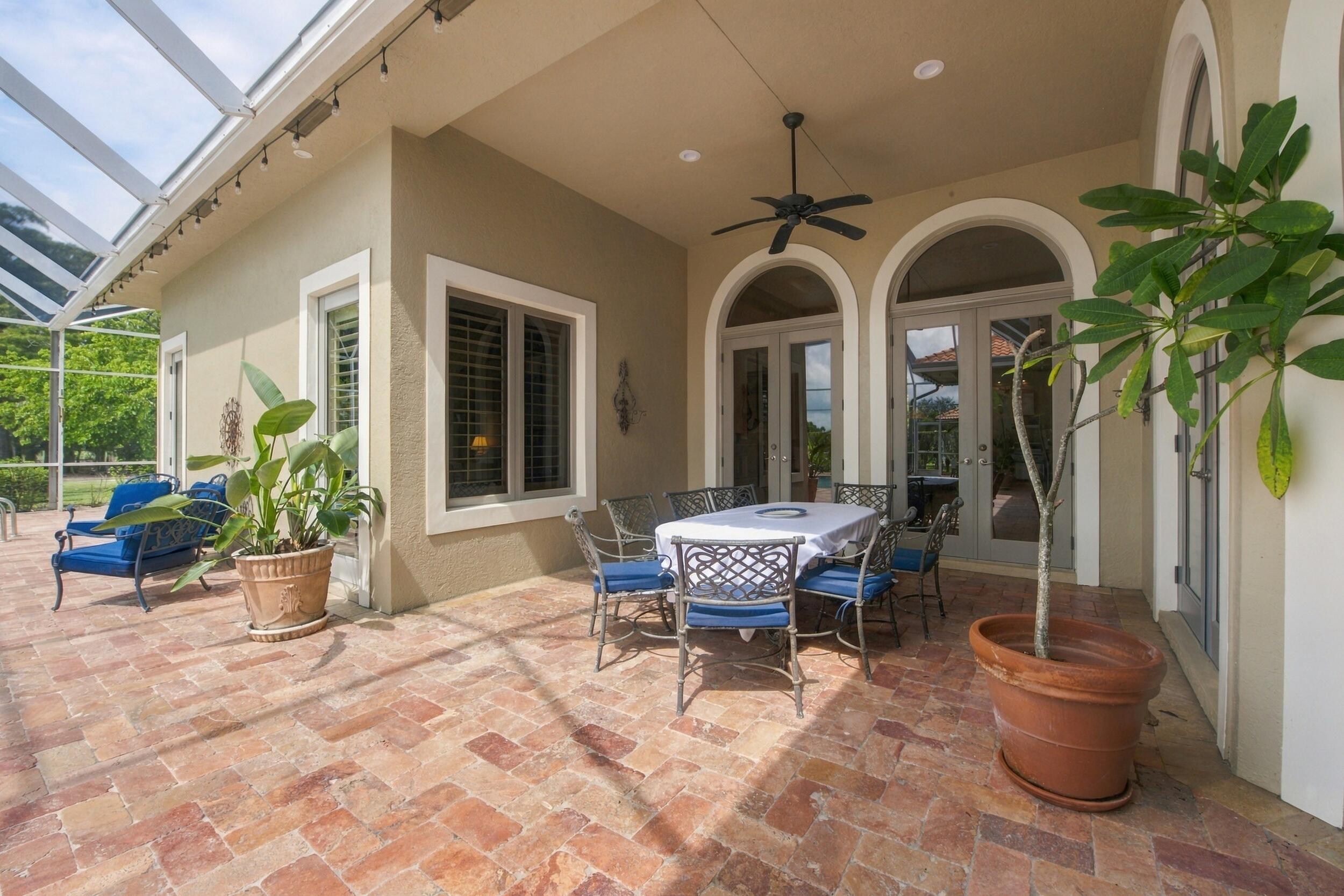 21733 Old Bridge Trail Boca Raton, FL 33428 - Photo 37 of 43 Outdoor Dining Area