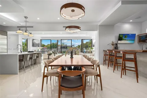 $7,575,000 | 12880 North Bayshore Drive, North Miami, FL 33181