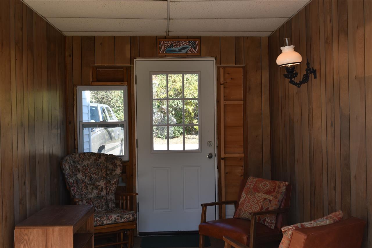 106 Robinson Road Hudson, NH 03051 - Photo 2 of 39 Gallery Image 2