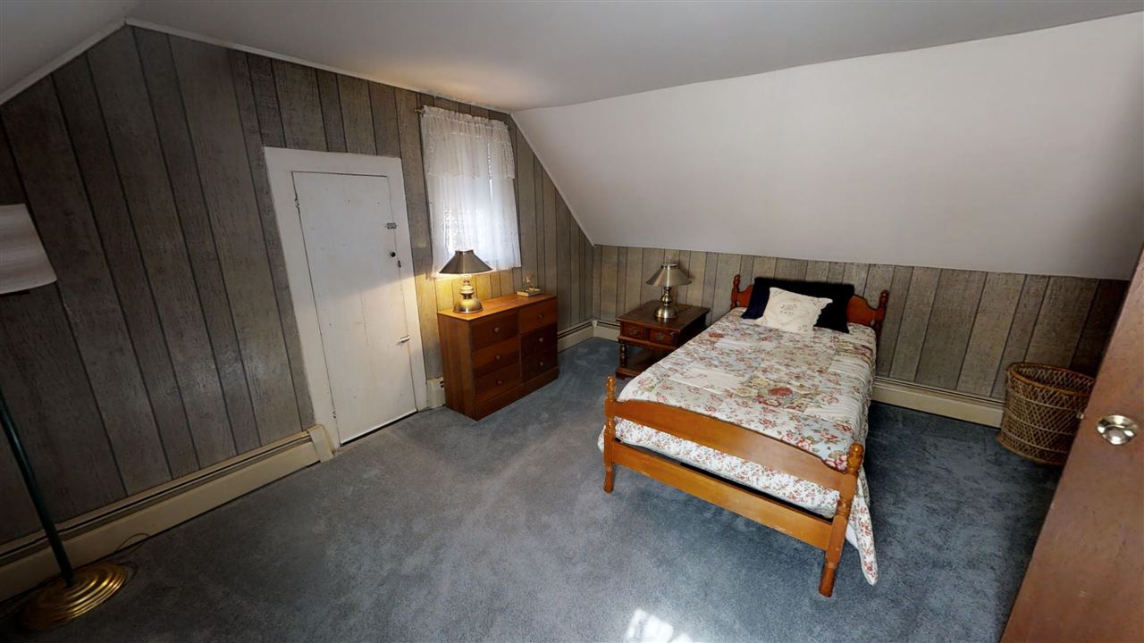 106 Robinson Road Hudson, NH 03051 - Photo 24 of 39 Gallery Image 24