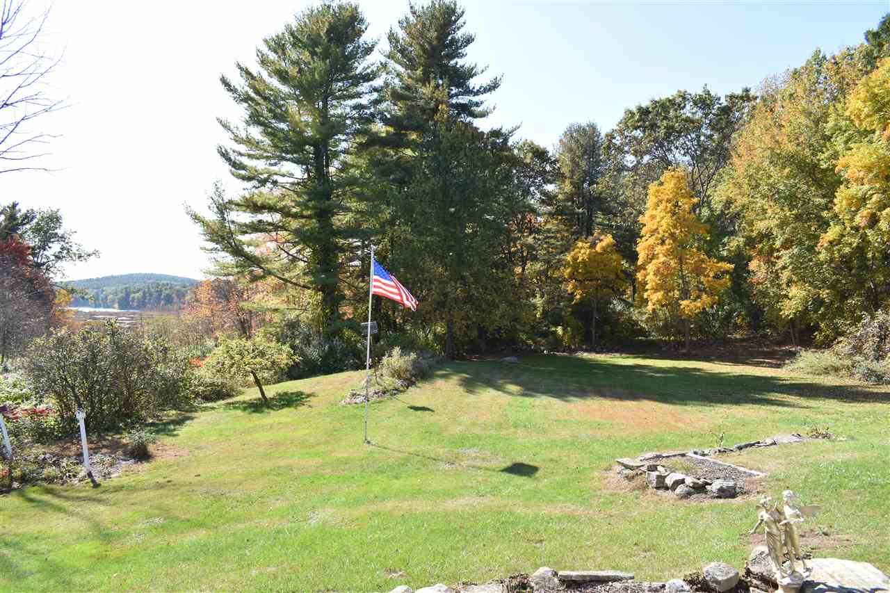 106 Robinson Road Hudson, NH 03051 - Photo 30 of 39 Gallery Image 30