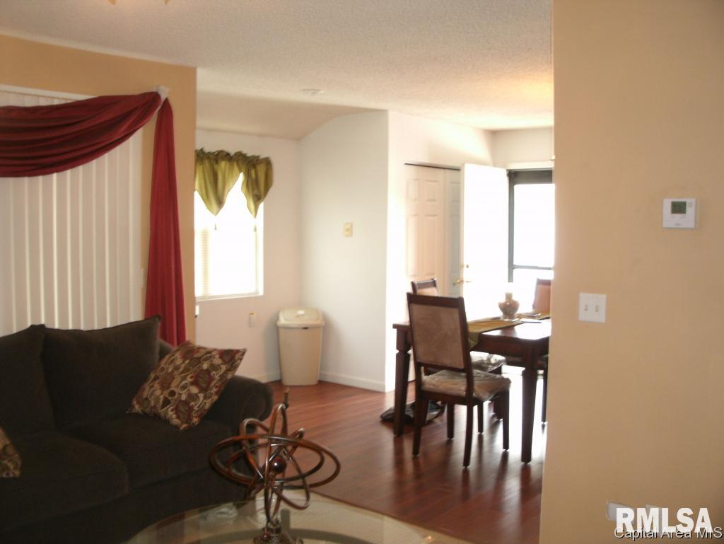 2033 East Adams Street Springfield, IL 62703 - Photo 6 of 16