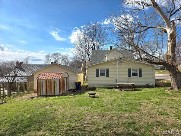 $289,900 | 600 Locust Street, Washington, MO 63090