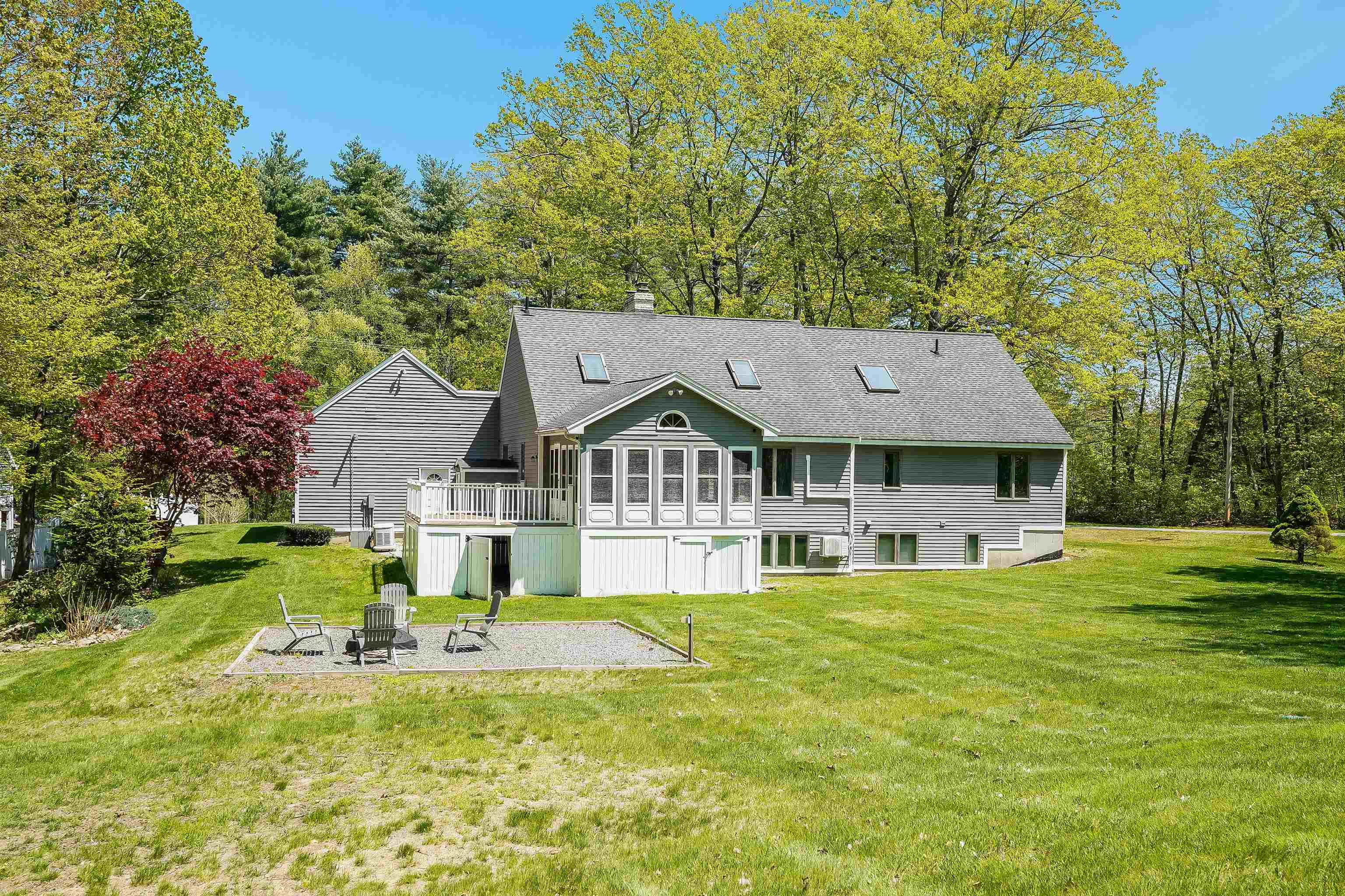 122 Olesen Road Derry, NH 03038 - Photo 36 of 42