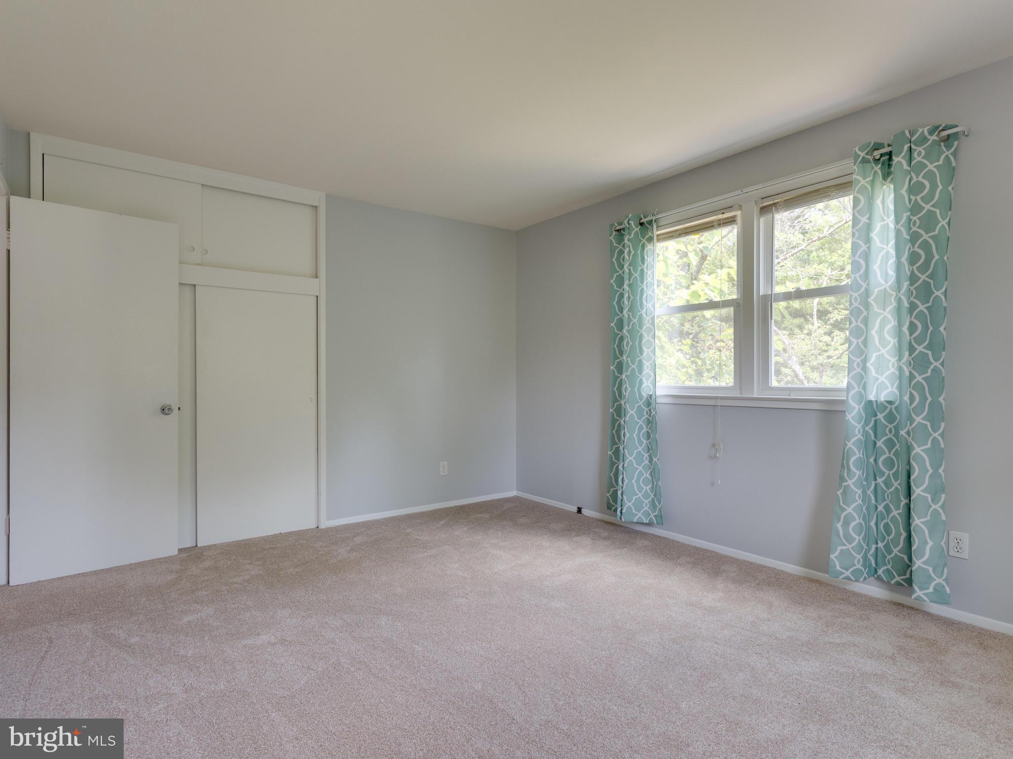 5213 Inverchapel Road Springfield, VA 22151 - Photo 24 of 29 Fourth Bedroom