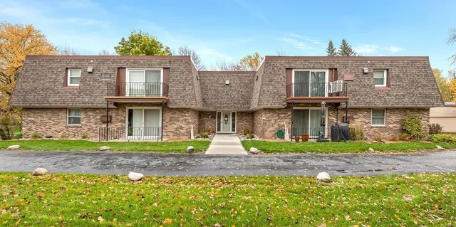 $184,900 | 520 6th Avenue West, Unit 8, West Fargo, ND 58078