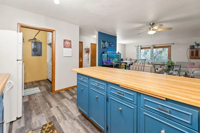 $184,900 | 520 6th Avenue West, Unit 8, West Fargo, ND 58078