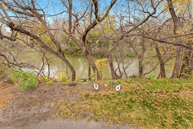 $184,900 | 520 6th Avenue West, Unit 8, West Fargo, ND 58078