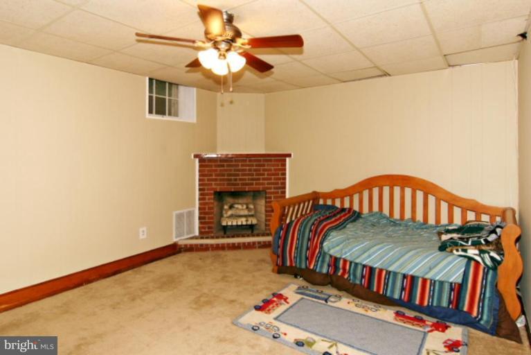 22 Murdock Road Baltimore, MD 21212 - Photo 13 of 19 Recreation Room