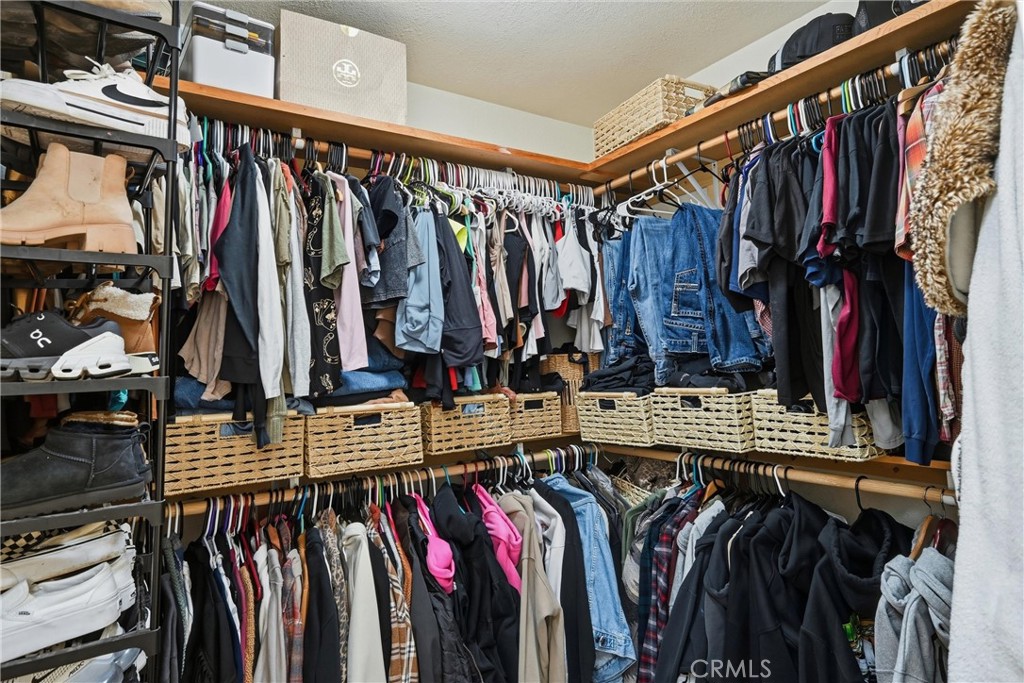 1923 Mountview Road Lakeport, CA 95453 - Photo 25 of 51 Master Walk In Closet