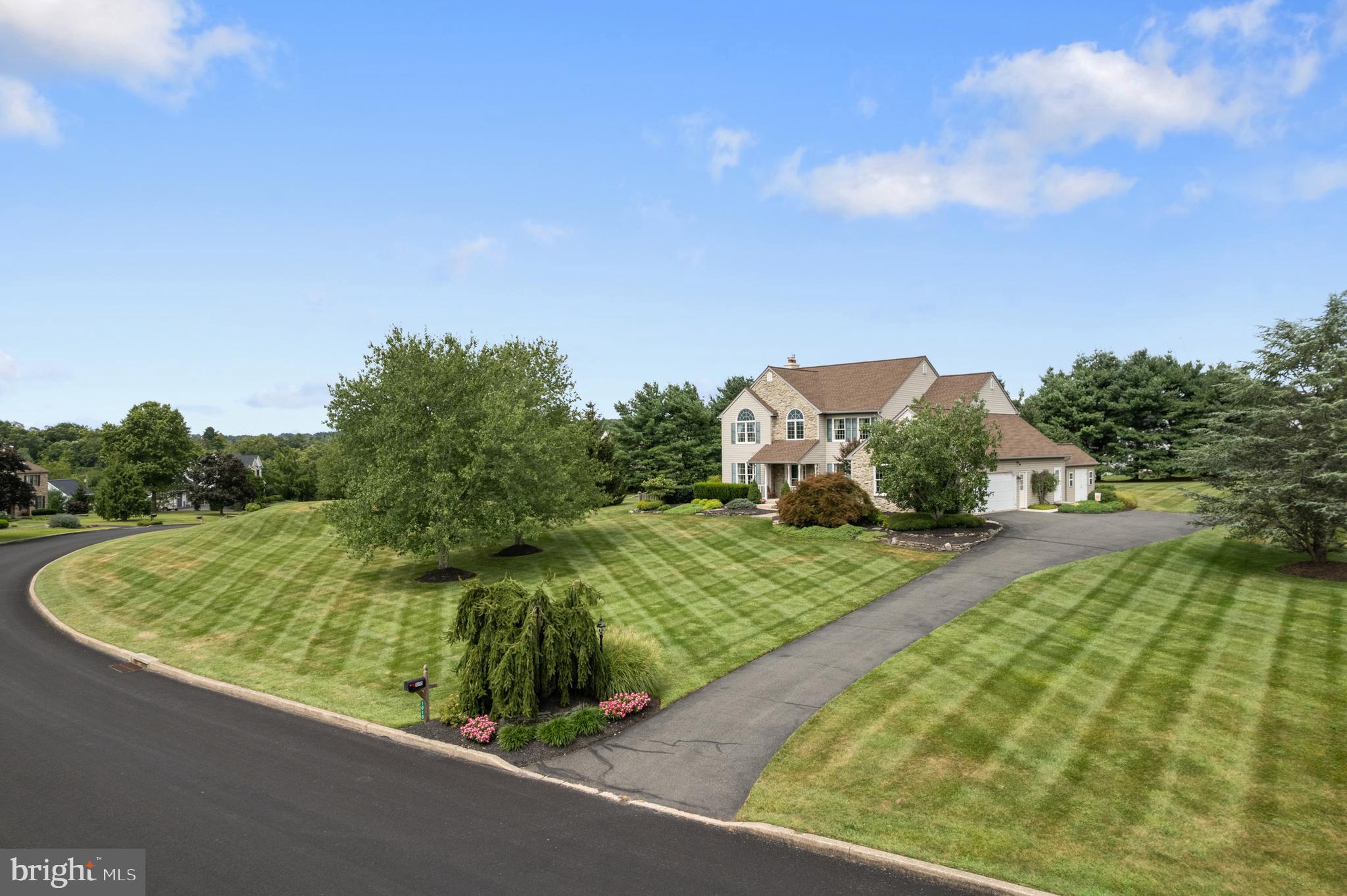 1010 Branch Mill Road Telford, PA 18969 - Photo 3 of 74 a view of a backyard