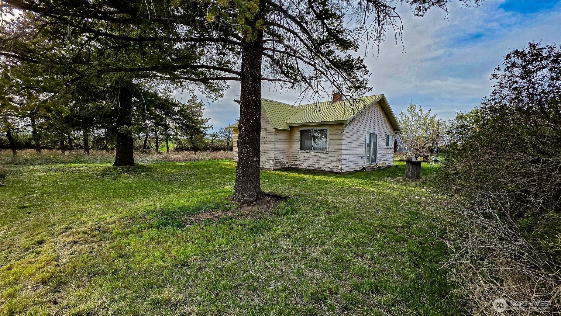 101 Highway 2 Waterville, WA 98858 - Photo 2 of 36
