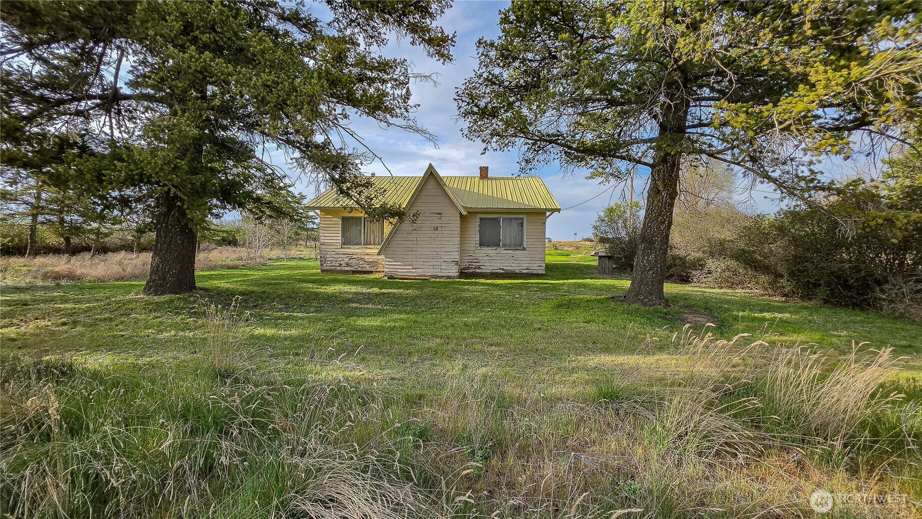 101 Highway 2 Waterville, WA 98858 - Photo 3 of 36