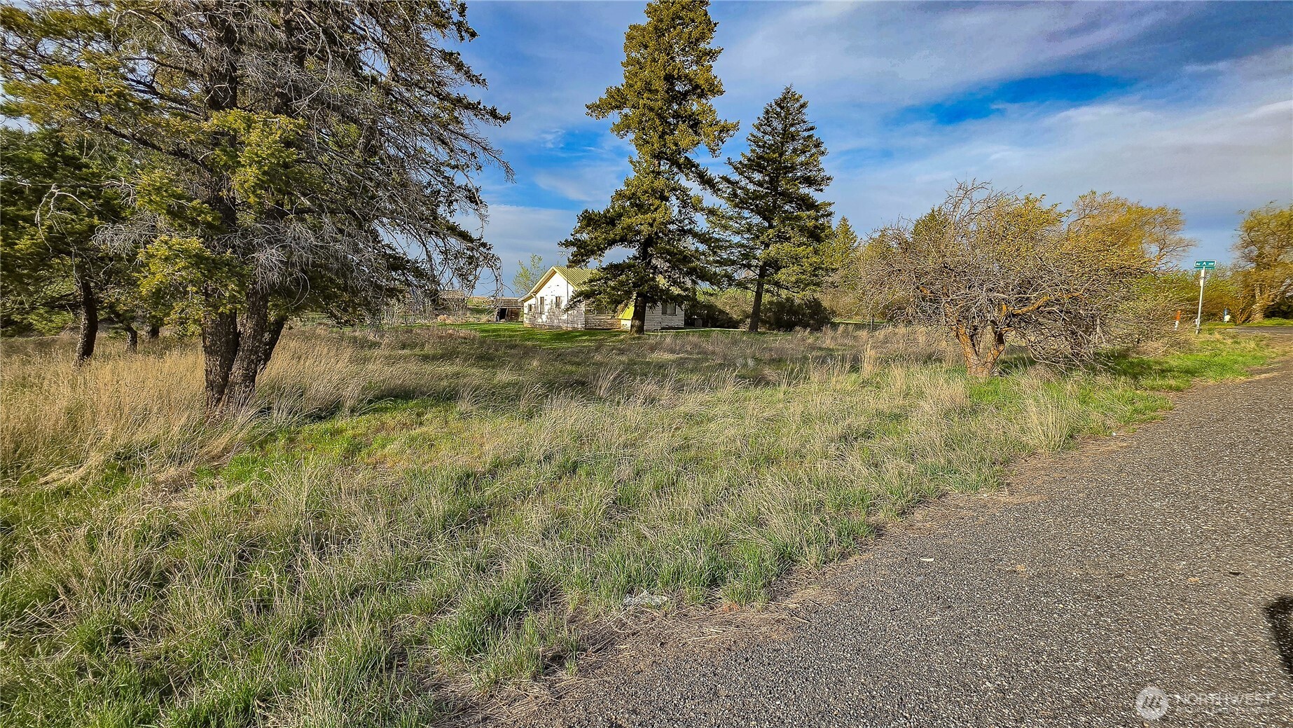 101 Highway 2 Waterville, WA 98858 - Photo 10 of 36