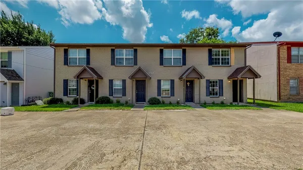 $925 | 2912 Prairie Flower Circle, Unit D, Bryan, TX 77802