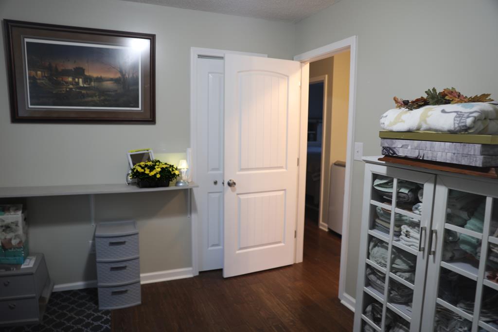 706 Holston Spring Road Rural Retreat, VA 24368 - Photo 33 of 46 Gallery Image 33