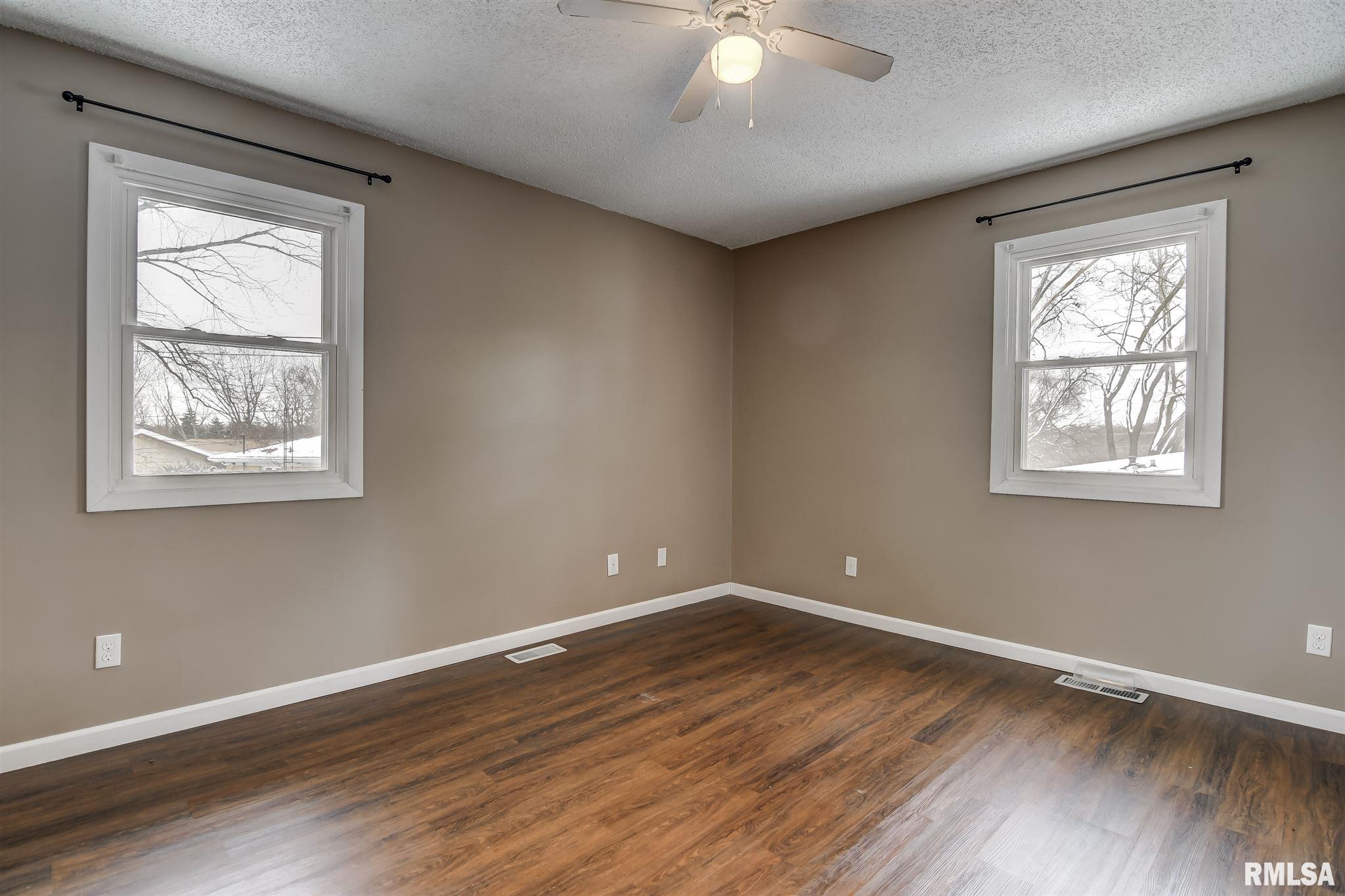 8 Ranger Drive Springfield, IL 62702 - Photo 9 of 19