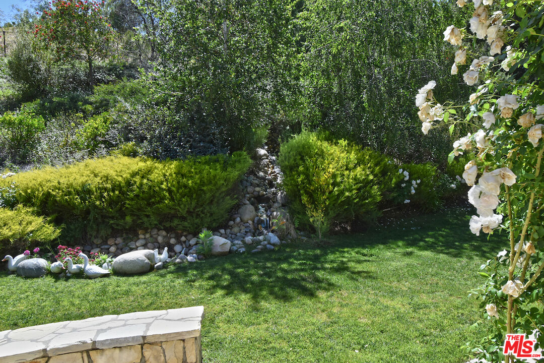 3935 Valley Meadow Road Encino, CA 91436 - Photo 36 of 46