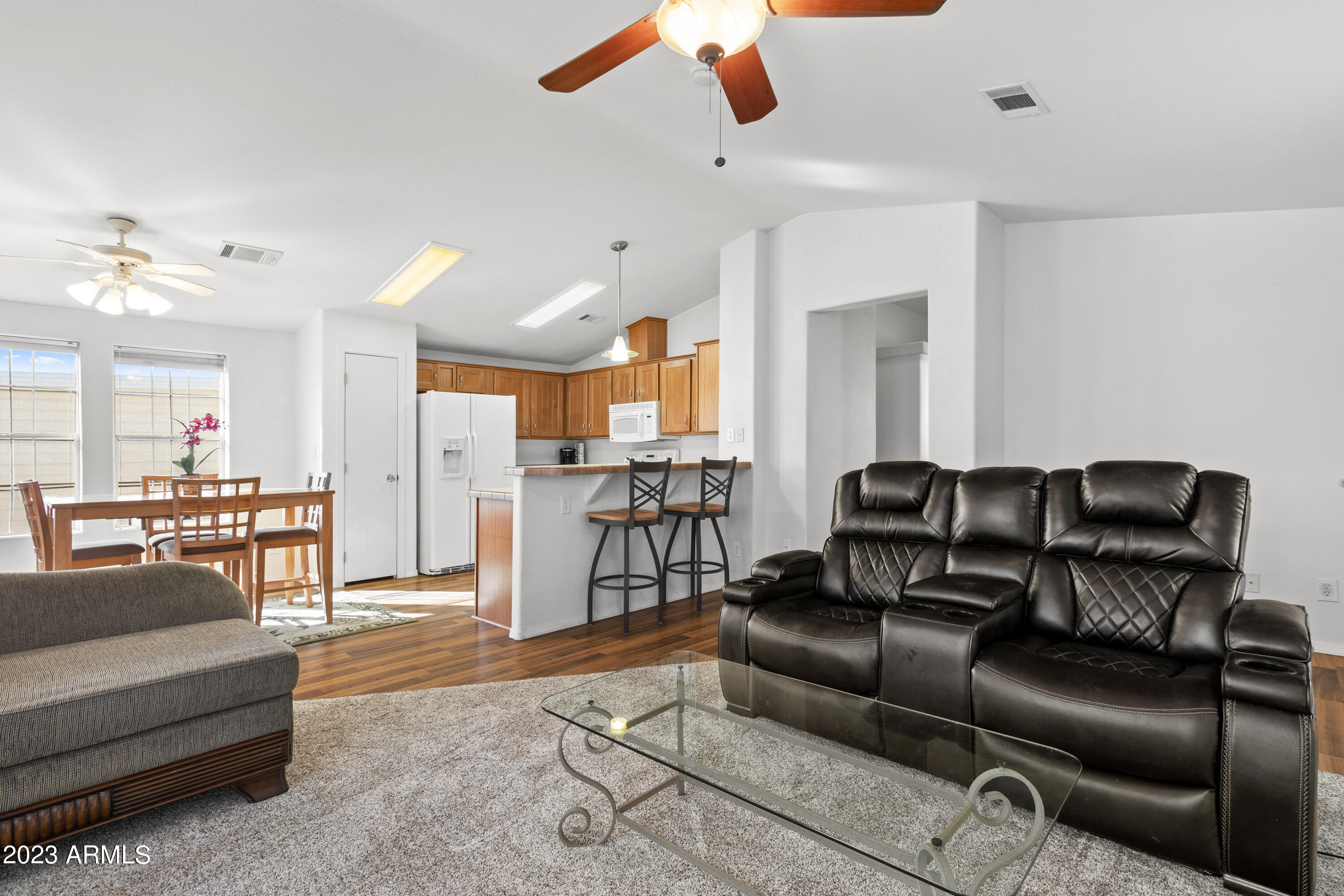 2550 South Ellsworth Road, Unit 405 Mesa, AZ 85209 - Photo 3 of 20 image (8)