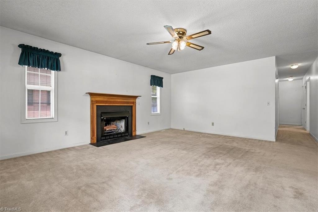 930 Liberty Road Archdale, NC 27263 - Photo 11 of 32 Gallery Image 11