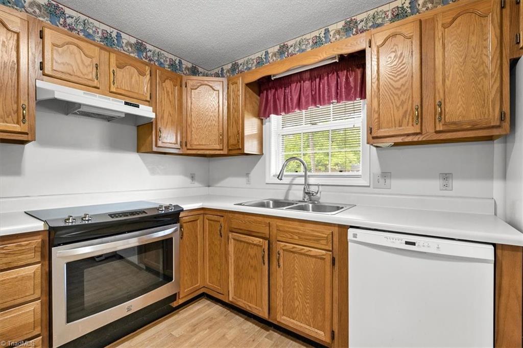930 Liberty Road Archdale, NC 27263 - Photo 20 of 32 Gallery Image 20