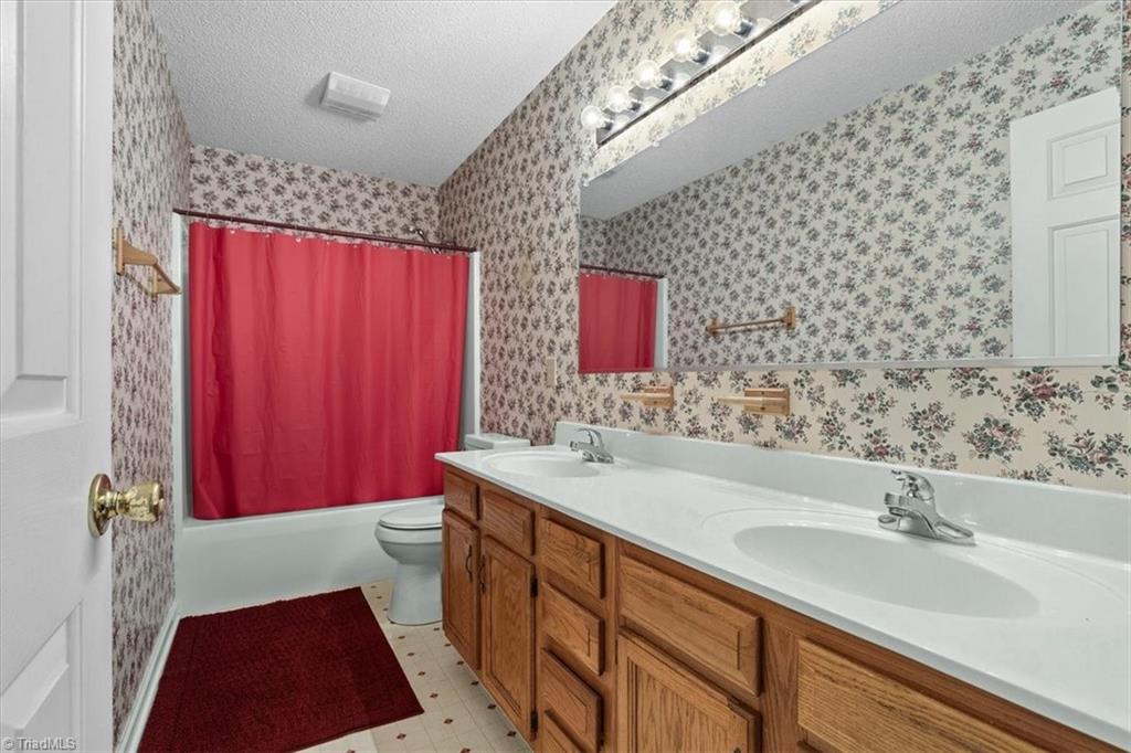 930 Liberty Road Archdale, NC 27263 - Photo 24 of 32 Gallery Image 24