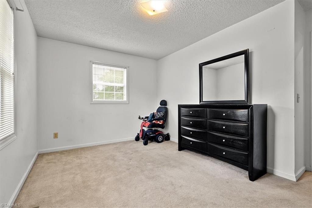 930 Liberty Road Archdale, NC 27263 - Photo 26 of 32 Gallery Image 26