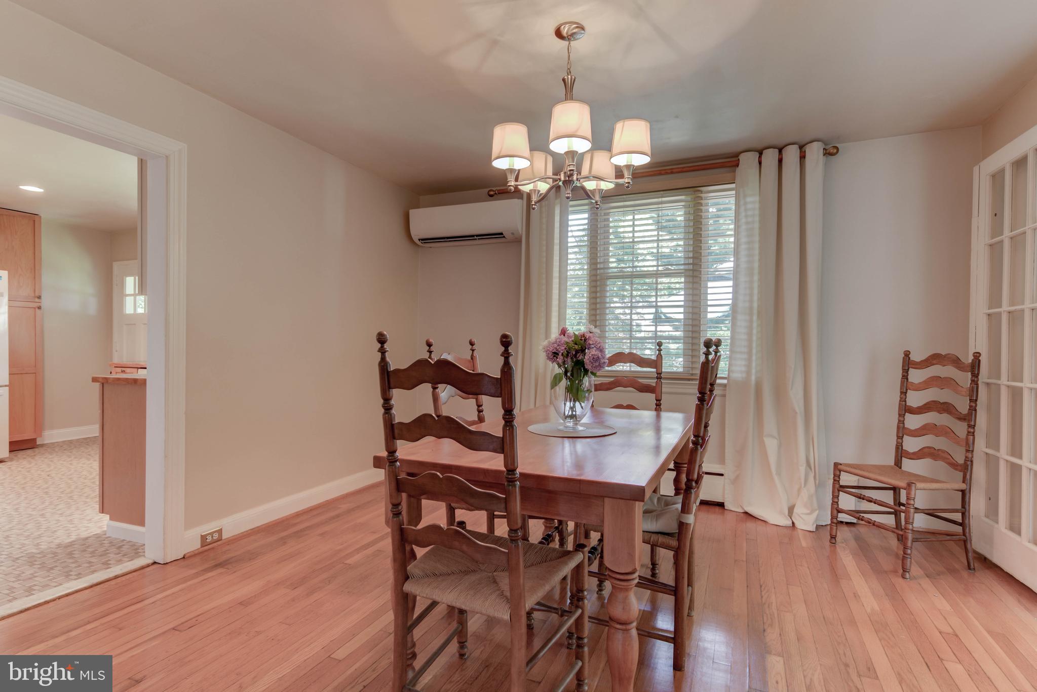 217 N Road Wilmington, DE 19809 - Photo 10 of 33 Dining Room