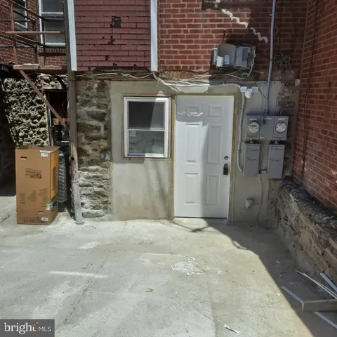 $1,100 | 566 Sentner Street, Unit B, Philadelphia, PA 19120