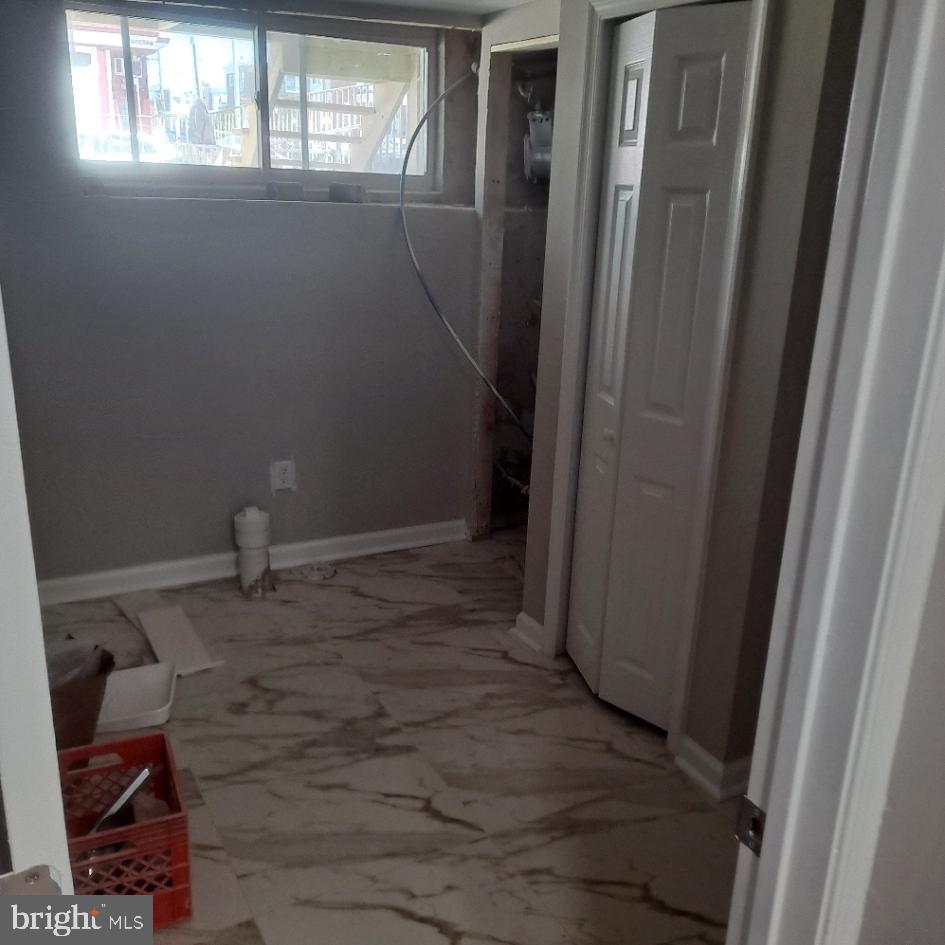 566 Sentner Street, Unit B Philadelphia, PA 19120 - Photo 4 of 8