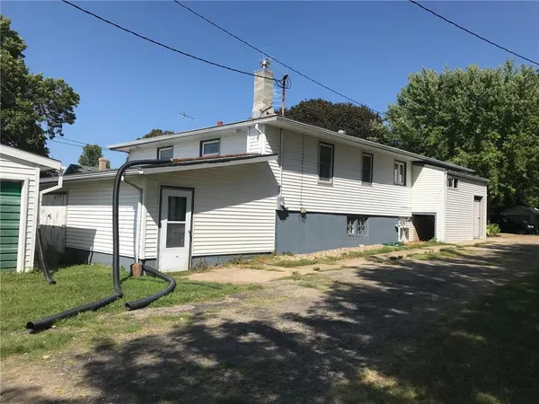 $166,900 | 211 South Lafayette Avenue, Fulda, MN 56131