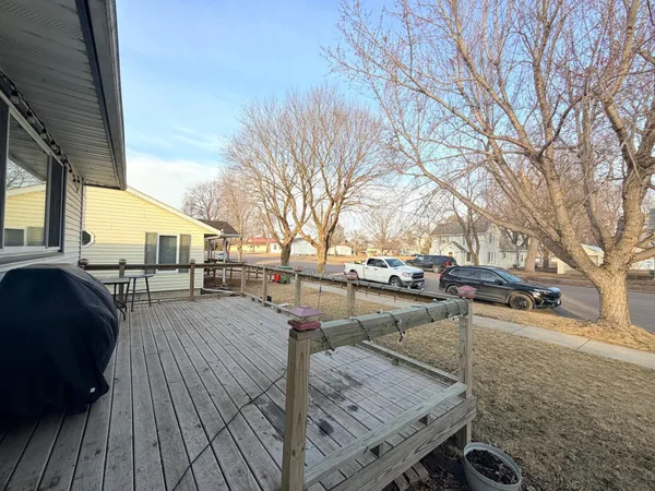 $171,900 | 211 South Lafayette Avenue, Fulda, MN 56131