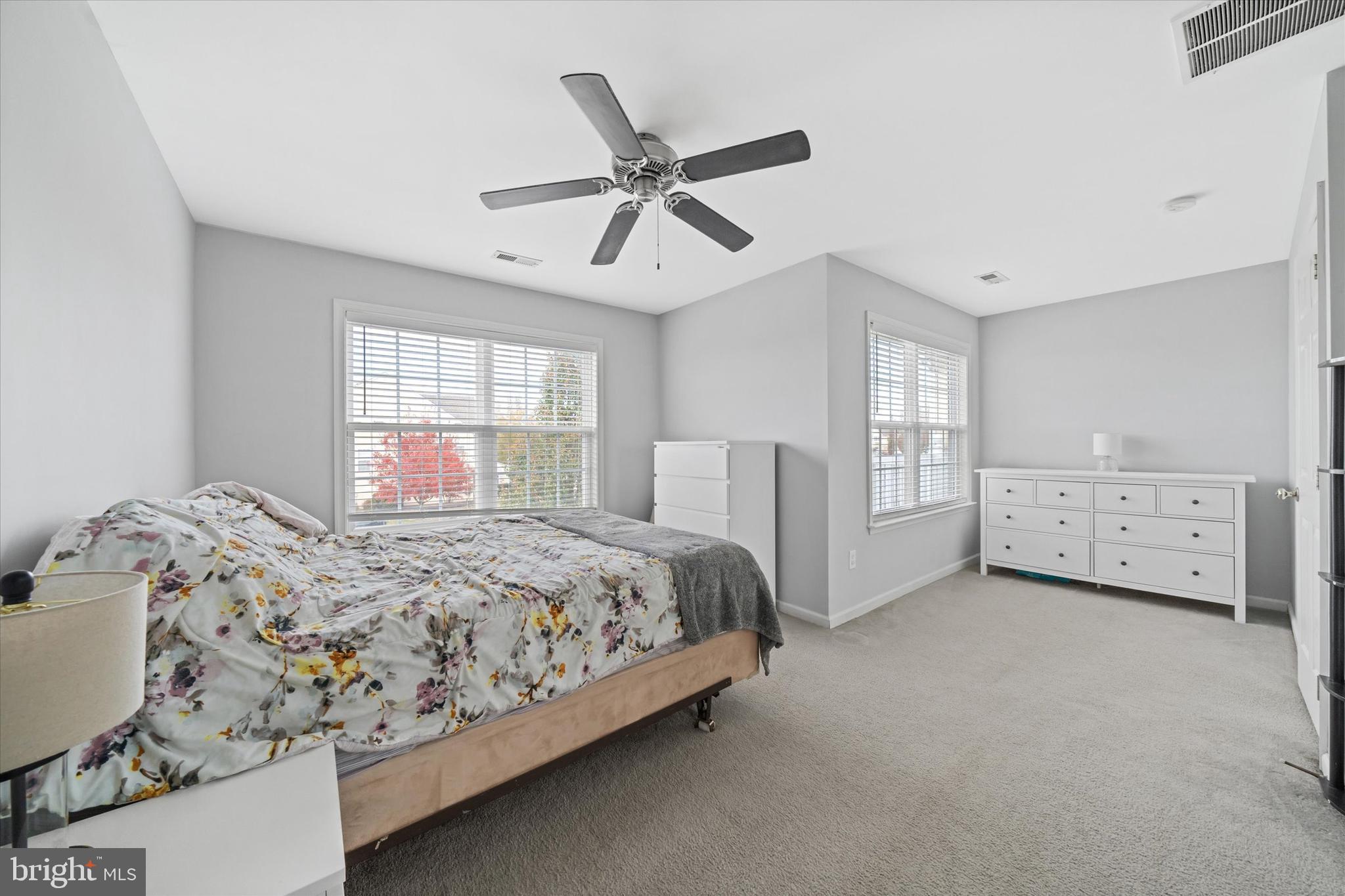 128 Springfield Circle Middletown, DE 19709 - Photo 11 of 22 a bedroom with a bed and a window