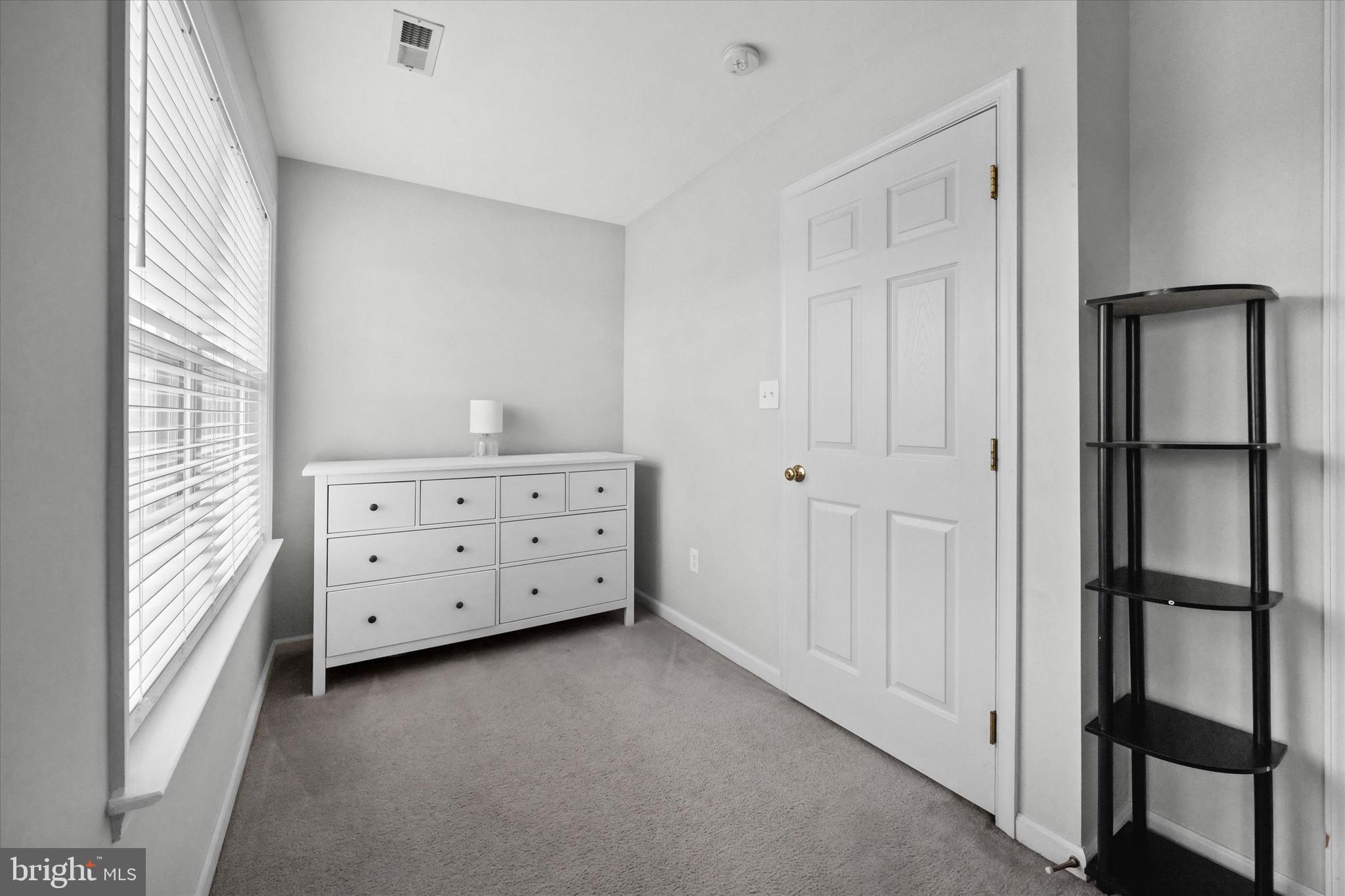 128 Springfield Circle Middletown, DE 19709 - Photo 13 of 22 a view of room with windows