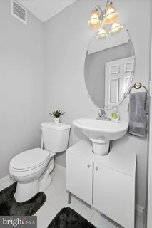 $349,900 | 128 Springfield Circle, Middletown, DE 19709