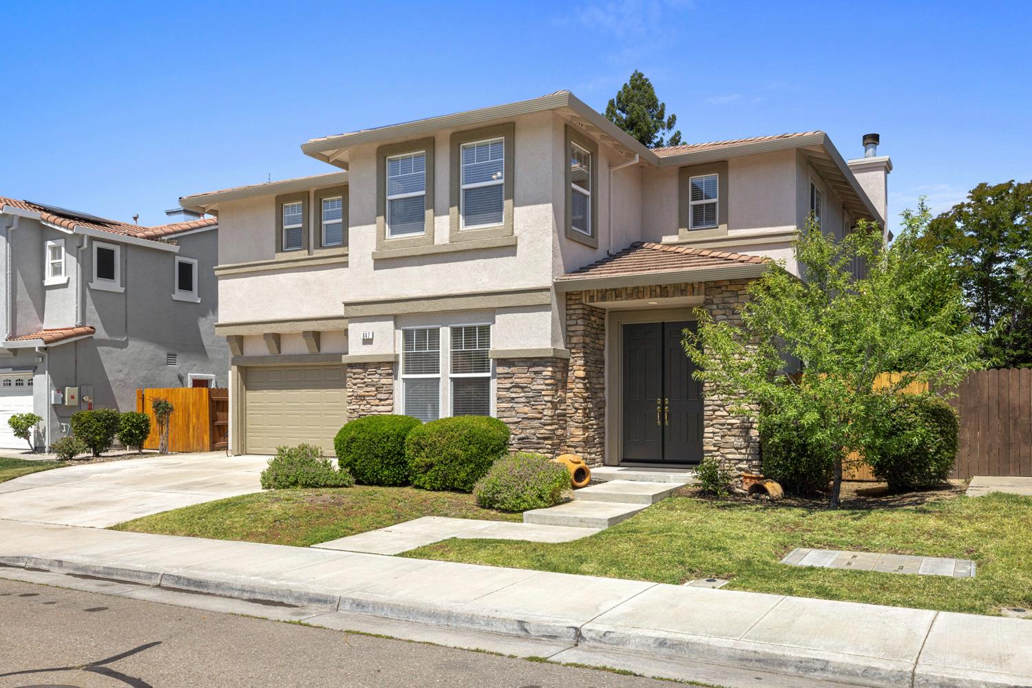 847 Iberis Way Tracy, CA 95376 - Photo 1 of 54