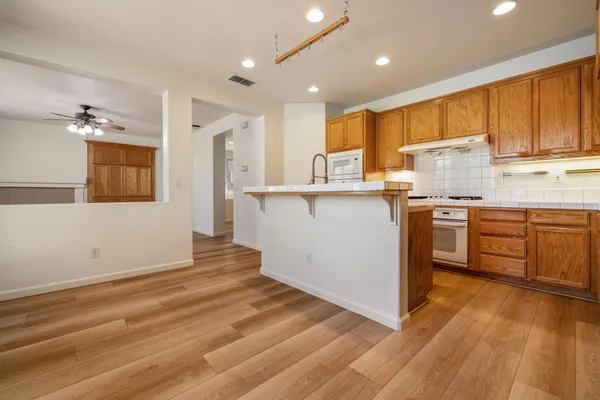 $699,950 | 847 Iberis Way, Tracy, CA 95376