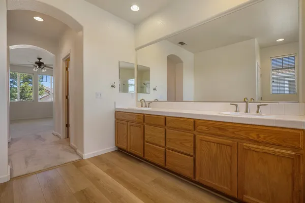 $699,950 | 847 Iberis Way, Tracy, CA 95376