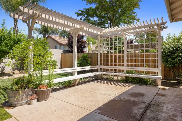 $699,950 | 847 Iberis Way, Tracy, CA 95376